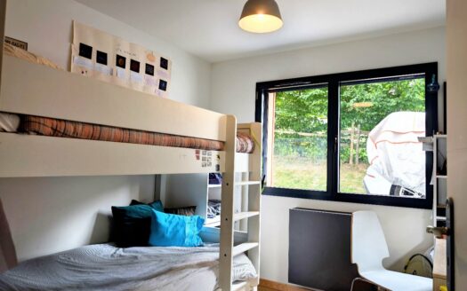 Modern three bedroom chalet with stunning views in Les Houches