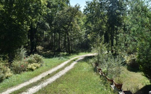 Superb tourist area and large stone house