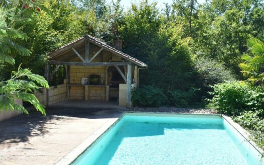 Superb tourist area and large stone house