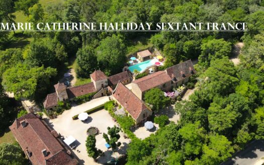 SPECTACULAR CHARTREUSE AND ITS THREE BEAUTIFUL HOUSES!