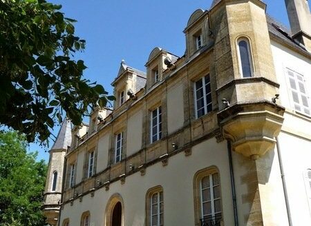 Former Relais Chateau Renovated  Maximum Profitability!